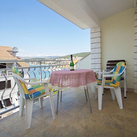 Apartments Mare Trogir Extérieur photo
