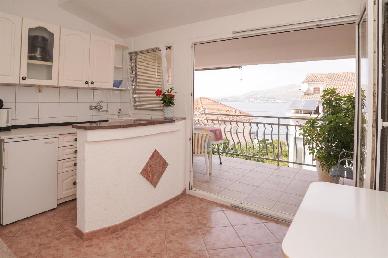 Apartments Mare Trogir Chambre photo